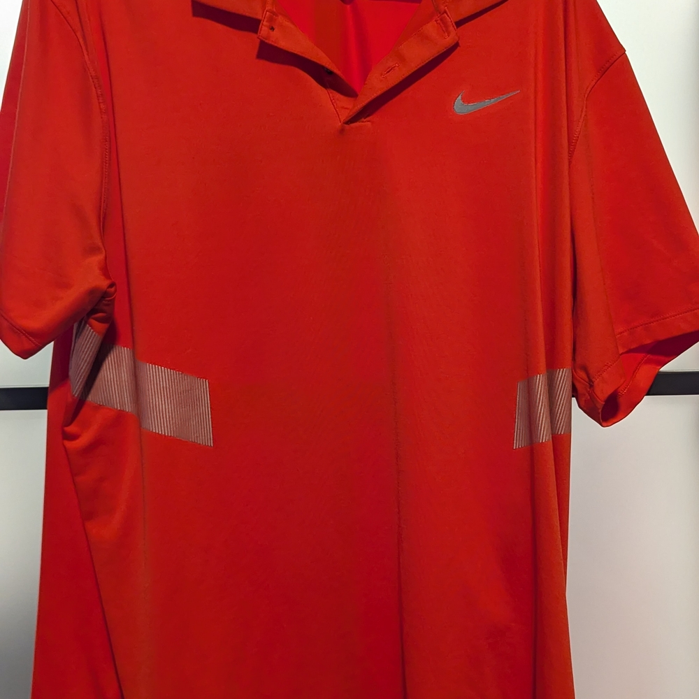 DNike Men's Red Polo Shirt